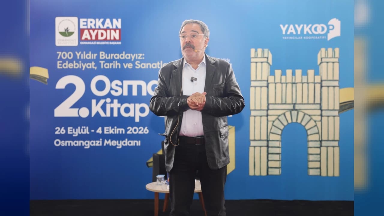 2. Osmangazi Kitap Günleri’nde Ahmet Ümit Rüzgarı Esti: Uzun Kuyruklar Oluştu
