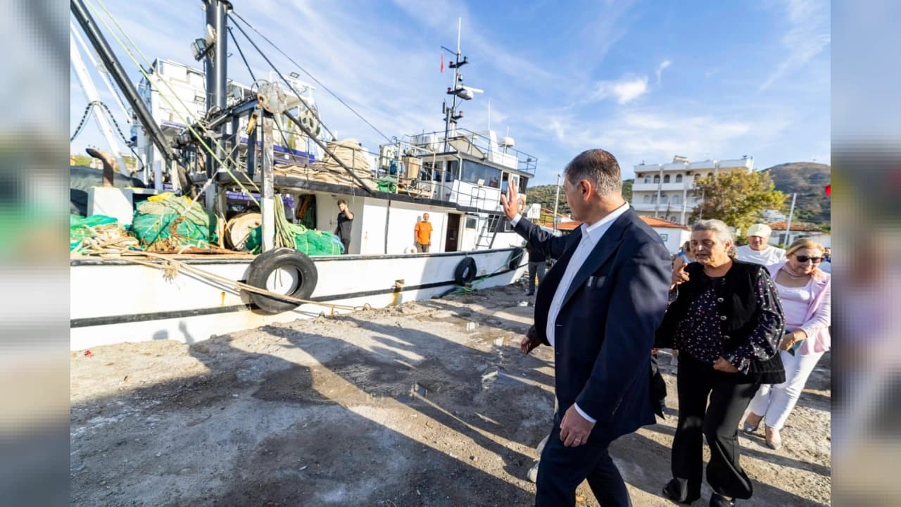 Başkan Tugay’dan Karaburun’da Balıkçılar ve Çocuklara Destek Sözü