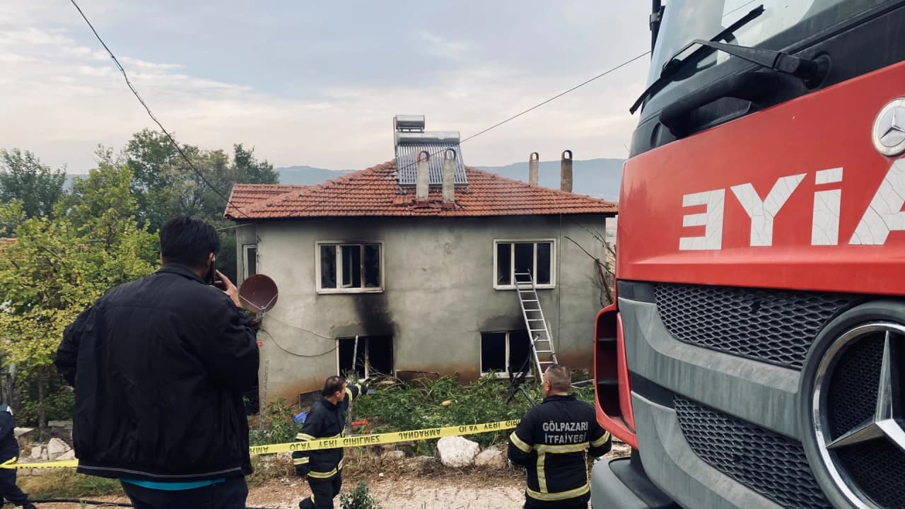 Bilecik'te Baca Yangını Faciası: Eve Geri Dönen Baba ve Kızı Hayatını Kaybetti