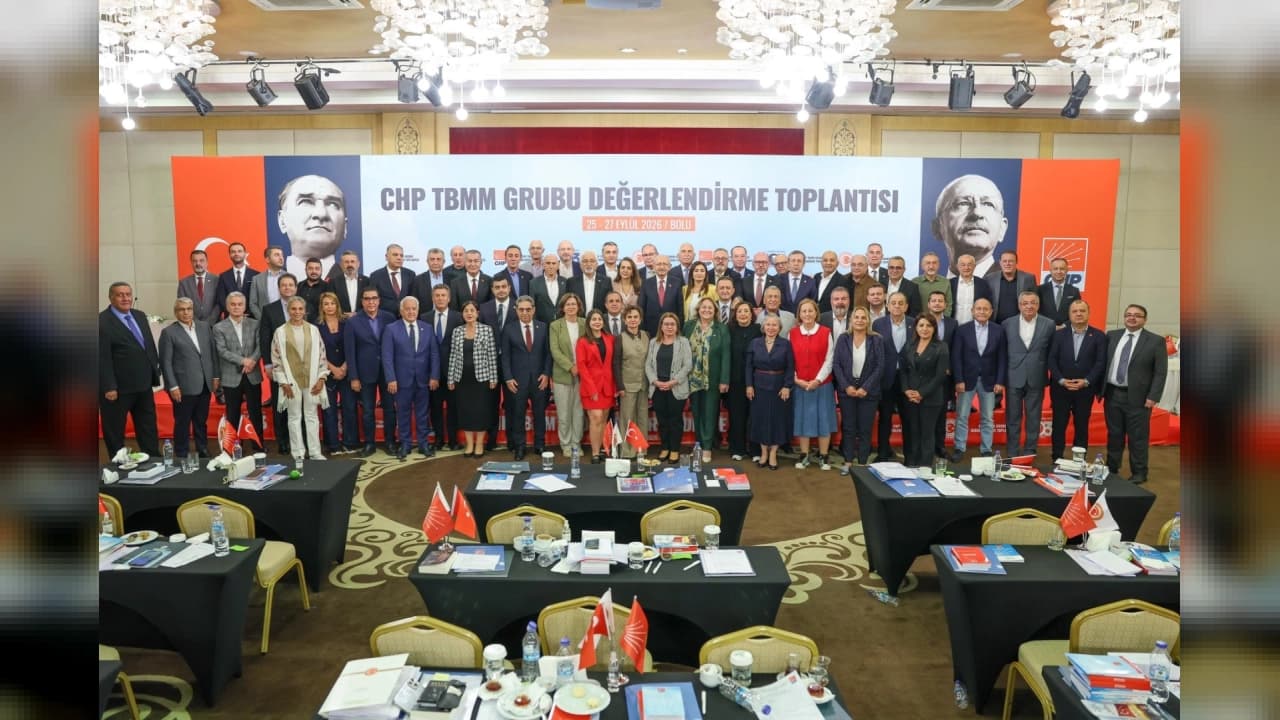 CHP'den Abant Zirvesi Sonrası Sert Çıkış: Yönetim Krizi Vurgusu ve Parlamenter Sistem Çağrısı