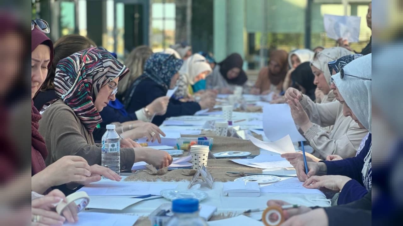 Sakarya Büyükşehir Belediyesi'nden Kadınlara Yönelik Manevi Farkındalık Atölyeleri Başlıyor