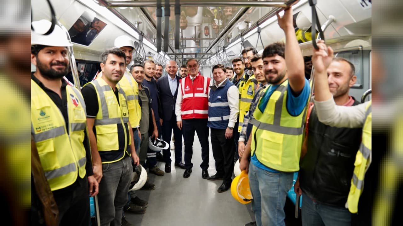 Ümraniye-Ataşehir-Göztepe Metro Hattı'nda Test Sürüşü Tamamlandı: 19 Aralık'ta Açılıyor