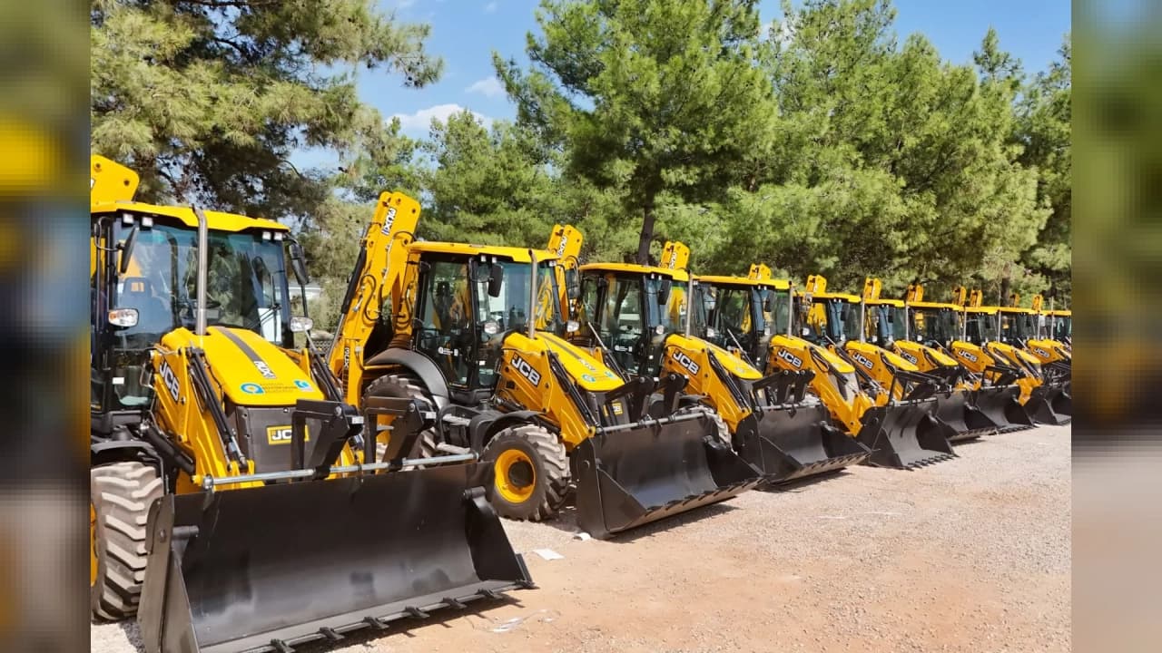 Antalya'da Altyapıya 202 Milyonluk Dev Takviye: ASAT Filosuna 30 Yeni İş Makinesi Katıldı