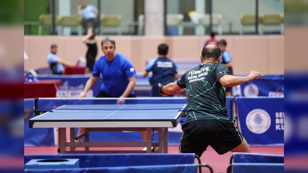 Konya'da Nefes Kesen Masa Tenisi Şöleni Sona Erdi: 524 Sporcu Kıyasıya Raket Salladı