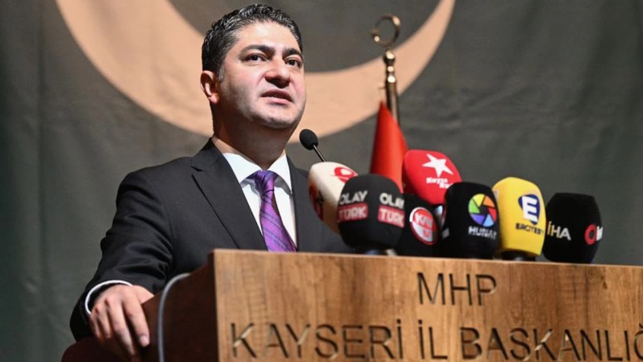 MHP'li İsmail Özdemir Duyurdu: Sedat Peker Yakında Türkiye'ye Dönüyor