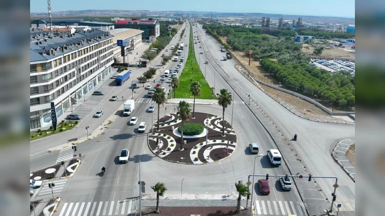 Balıkesir Büyükşehir Belediyesi'nden Bandırma'ya Modern Peyzaj Dokunuşu