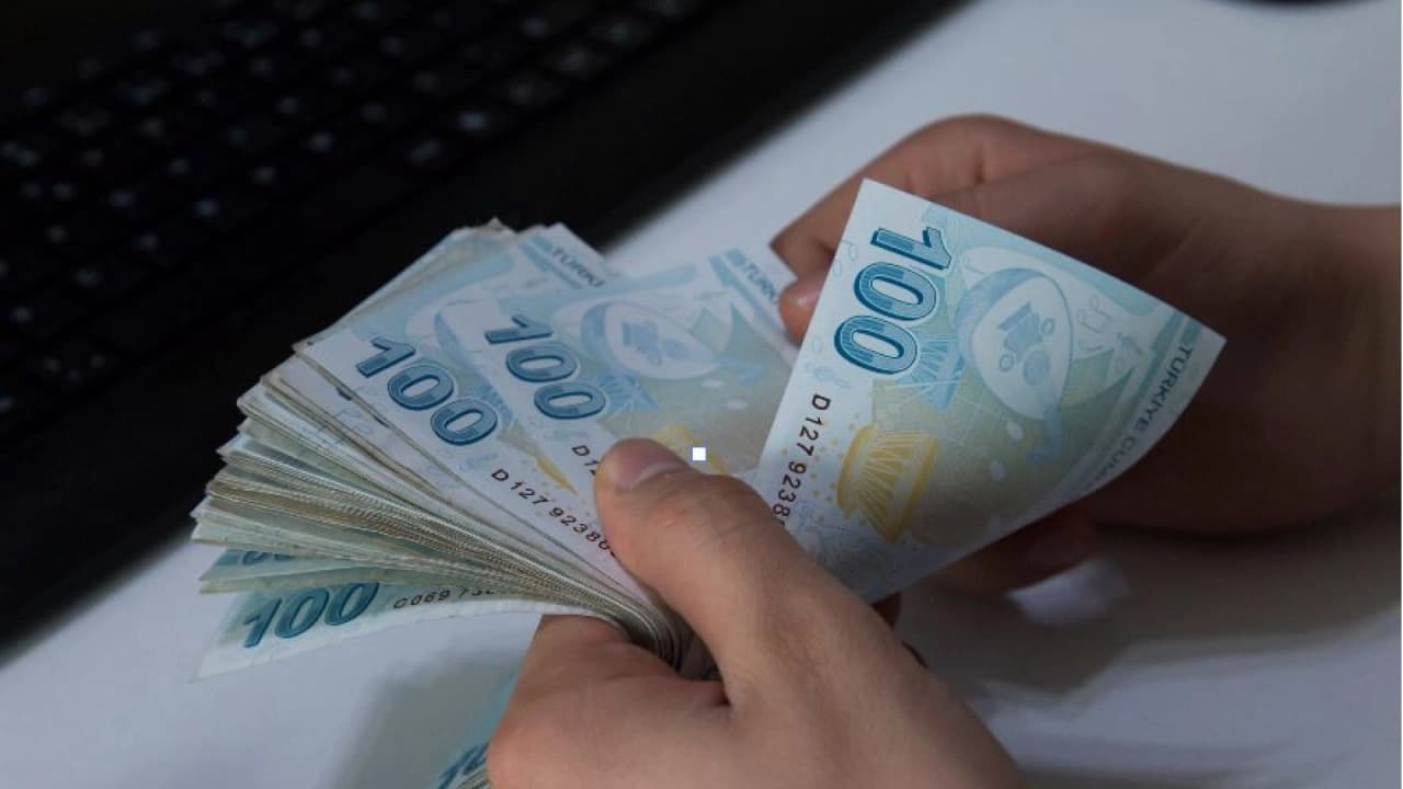 Çalışanların Genellikle Bilmediği Hak: İhbar Süresinde Yeni İş Arama İzni ve Tazminat Hesaplaması