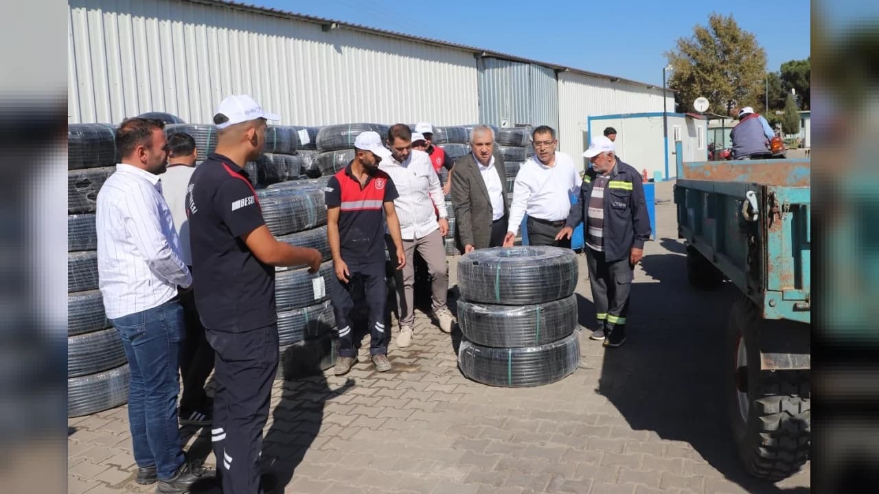 Manisa'dan Tarıma Cansuyu: 7 Milyon Metreyi Aşan Damlama Sulama Borusu Dağıtıldı