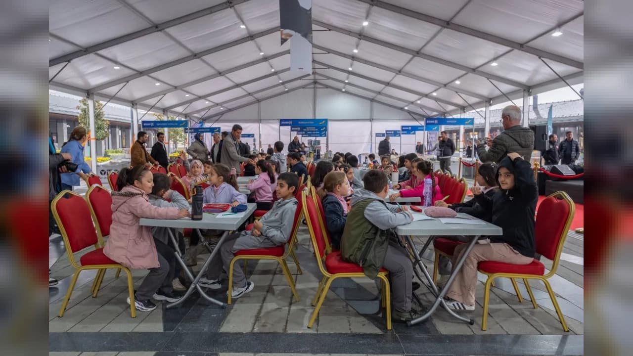 Osmangazi Kitap Günleri’nde Dördüncü Gün Coşkusu: Çocuklar Atölyelerde Eğlendi