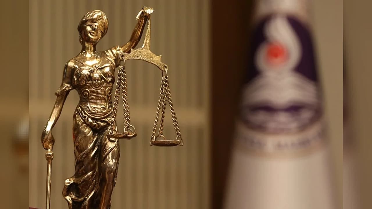 Anayasa Mahkemesi'nden Tarihi Karar: Süresiz Nafaka Düzenlemesi İptal Edildi