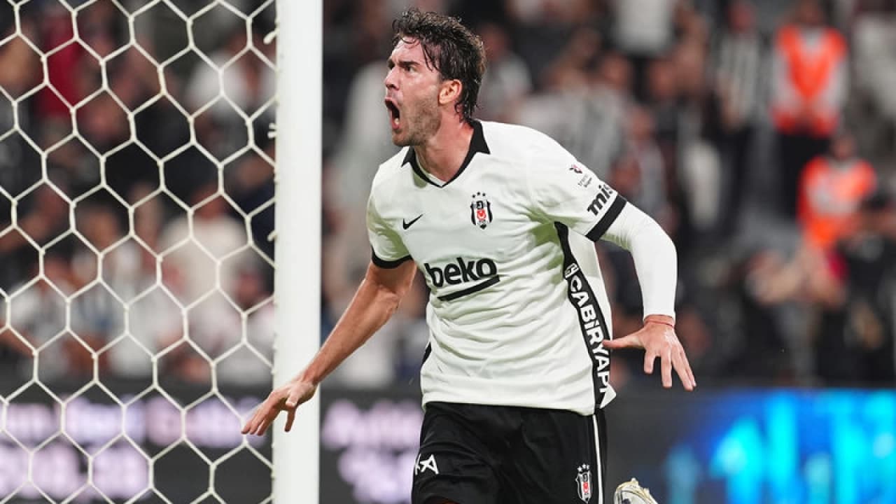 Beşiktaş'ta Dusan Vlahovic ve Leandro Trossard'dan iyi haber