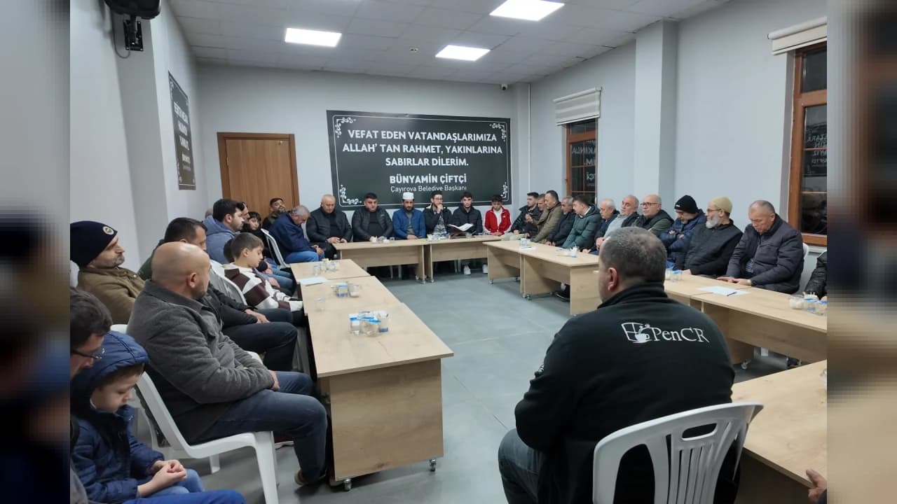 Çayırova Belediyesi Sene-i Devriye Programlarıyla Vefat Eden Vatandaşları Anıyor