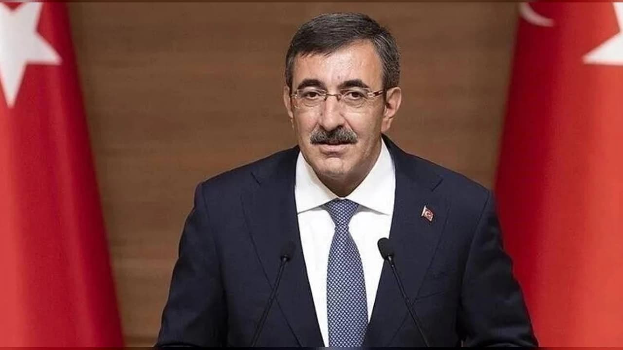 Cevdet Yılmaz'dan Ağustos Ayı İşsizlik Rakamları ve İstihdam Hedefi Açıklaması