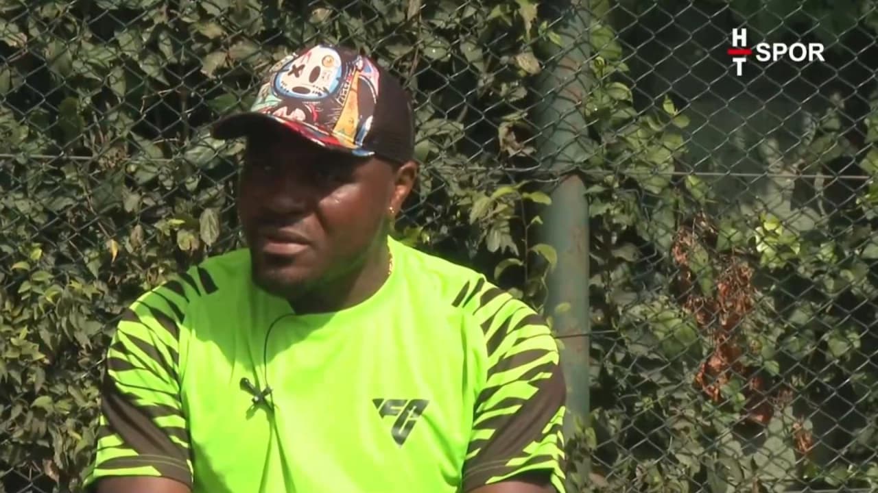 Emmanuel Emenike'den Çarpıcı Sözler: N'Golo Kante İtirafı ve Şampiyonluk Yorumu