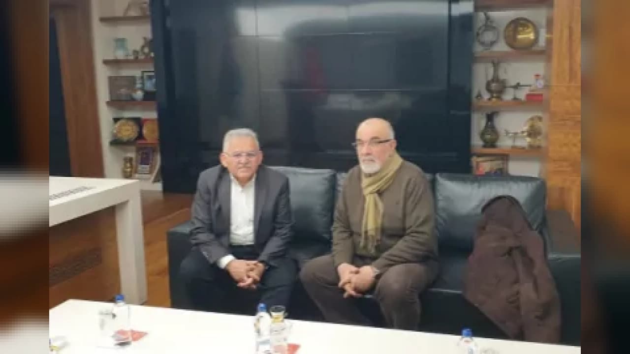 Kayseri Büyükşehir Belediyesi KAYMEK Tarafından Ücretsiz KPSS ve MEB-AGS Hazırlık Kursu Başvuruları Başladı