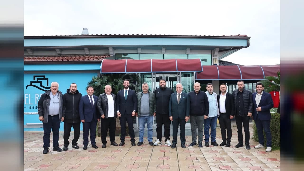 Nilüfer Belediye Başkanı Şadi Özdemir Bursaspor Tribün Liderleriyle Buluştu