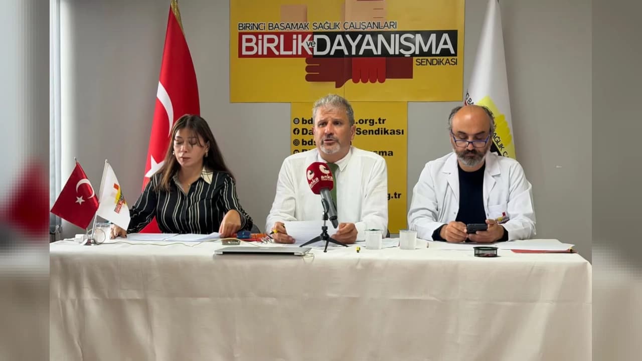 Sağlık Çalışanlarından SB-AHBS Araştırması: İş Yükü ve Süreler Arttı