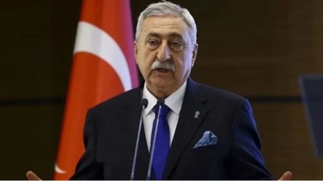 TESK 22. Olağan Genel Kurulu'nda Raporlar İbra Edilmedi, Bendevi Palandöken Liste Çıkarmayacağını Açıkladı