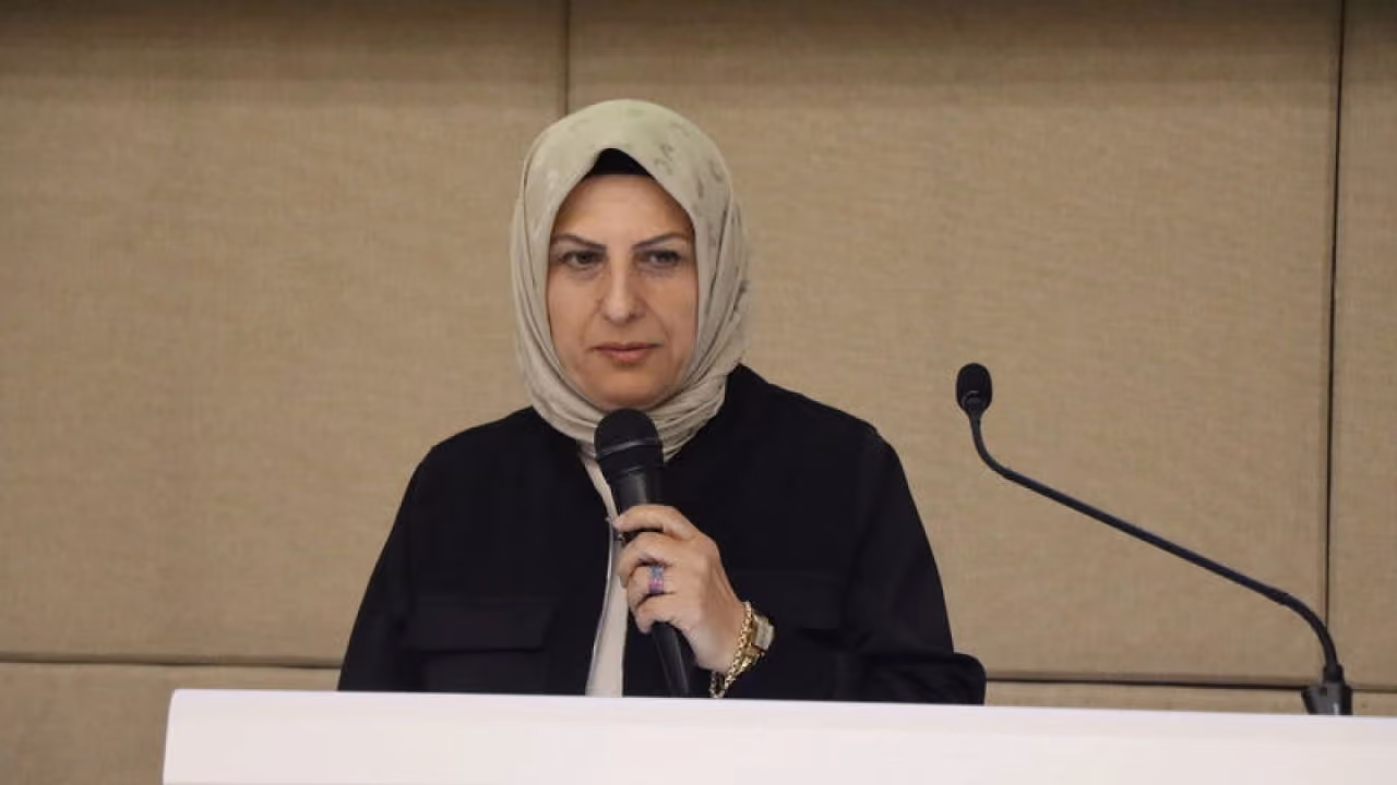 AK Parti'de Üst Düzey Görevlendirme: Prof. Dr. Hülya Terzioğlu Genel Başkan Yardımcılığına Getirildi