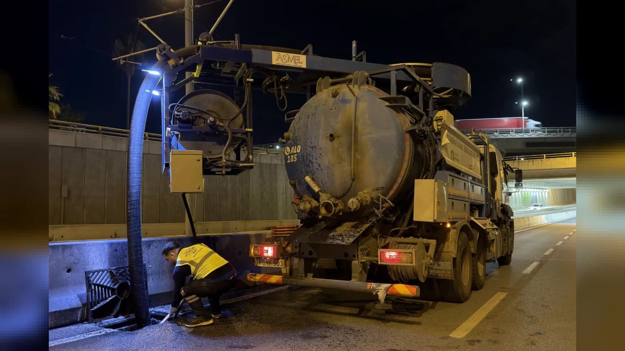 Antalya'da Kış Öncesi Kritik Altyapı Seferberliği: ASAT Gece Mesaisinde