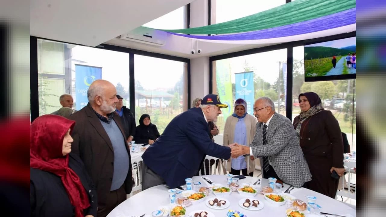 Ordu'da 1 Ekim Dünya Yaşlılar Günü Boztepe Turu ve Konserle Kutlandı