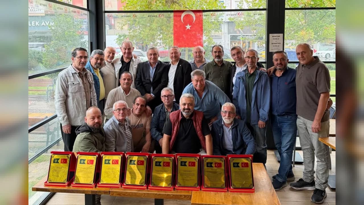 Gaziemir Ulaştırma 12. Bölük Askerleri ve Komutanları İzmir'de 8. Kez Buluştu