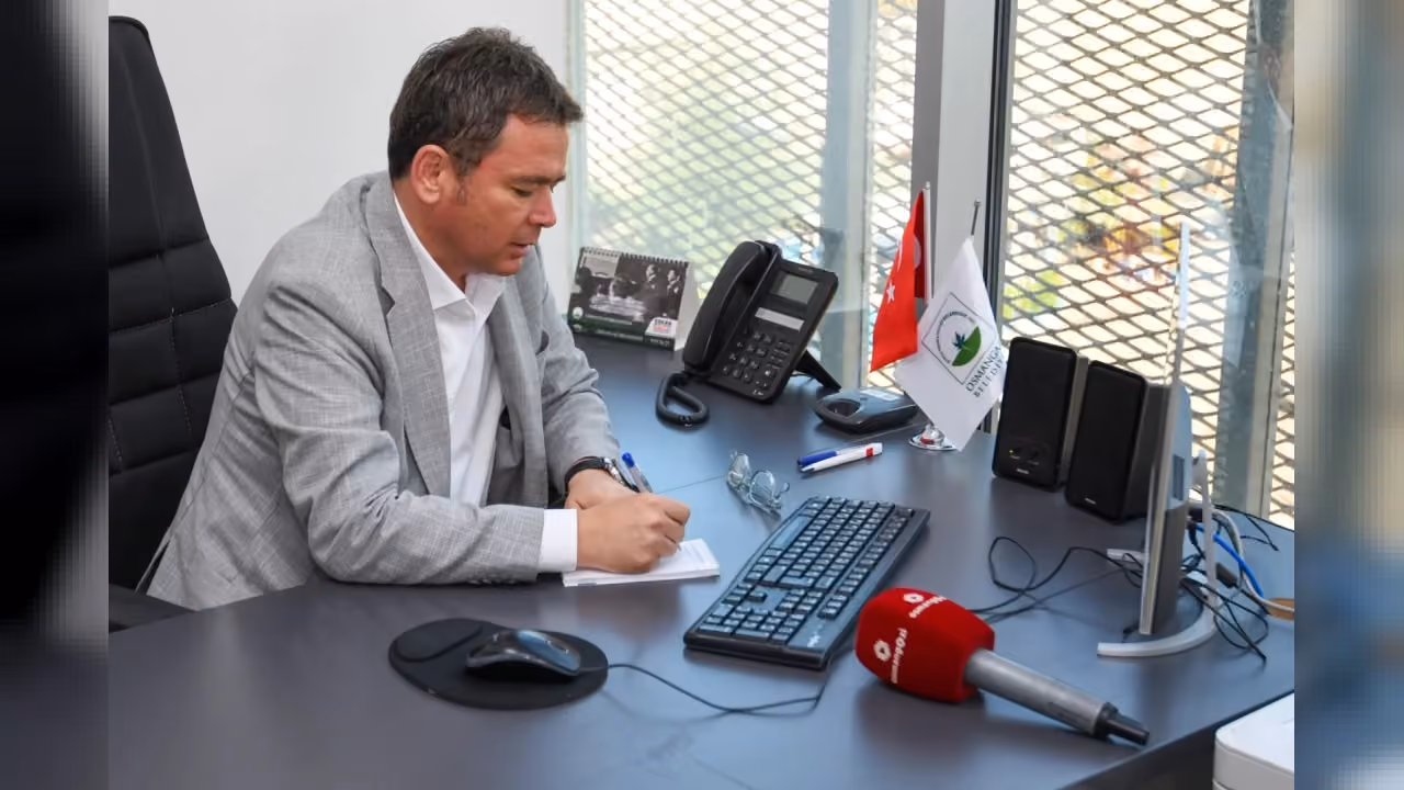 Osmangazi Belediye Başkanı Erkan Aydın Çağrıları Yanıtladı: Şikayetvar'da Türkiye Birincisi Oldu