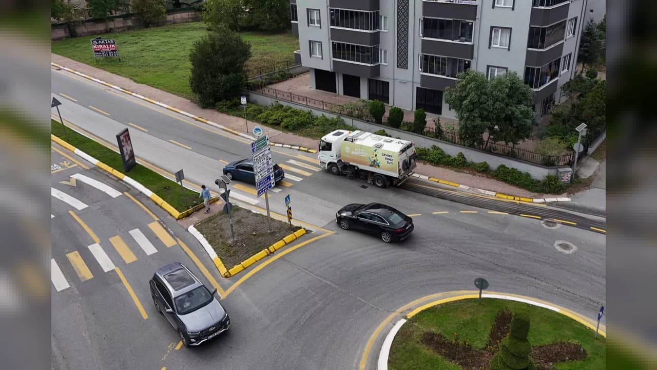 Sakarya'da Üç Gün Süren Yağışların Ardından Kapsamlı Temizlik Seferberliği Başlatıldı