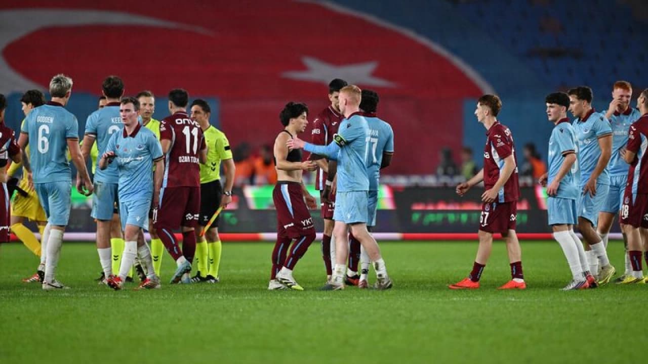 Trabzonspor Hazırlık Maçında Drogheda United'a 1-0 Mağlup Oldu