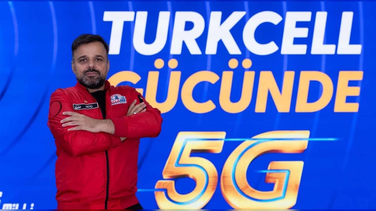 Turkcell TEKNOFEST Güneydoğu'da yeni nesil teknolojilerini ve yarışma ödüllerini sergiledi