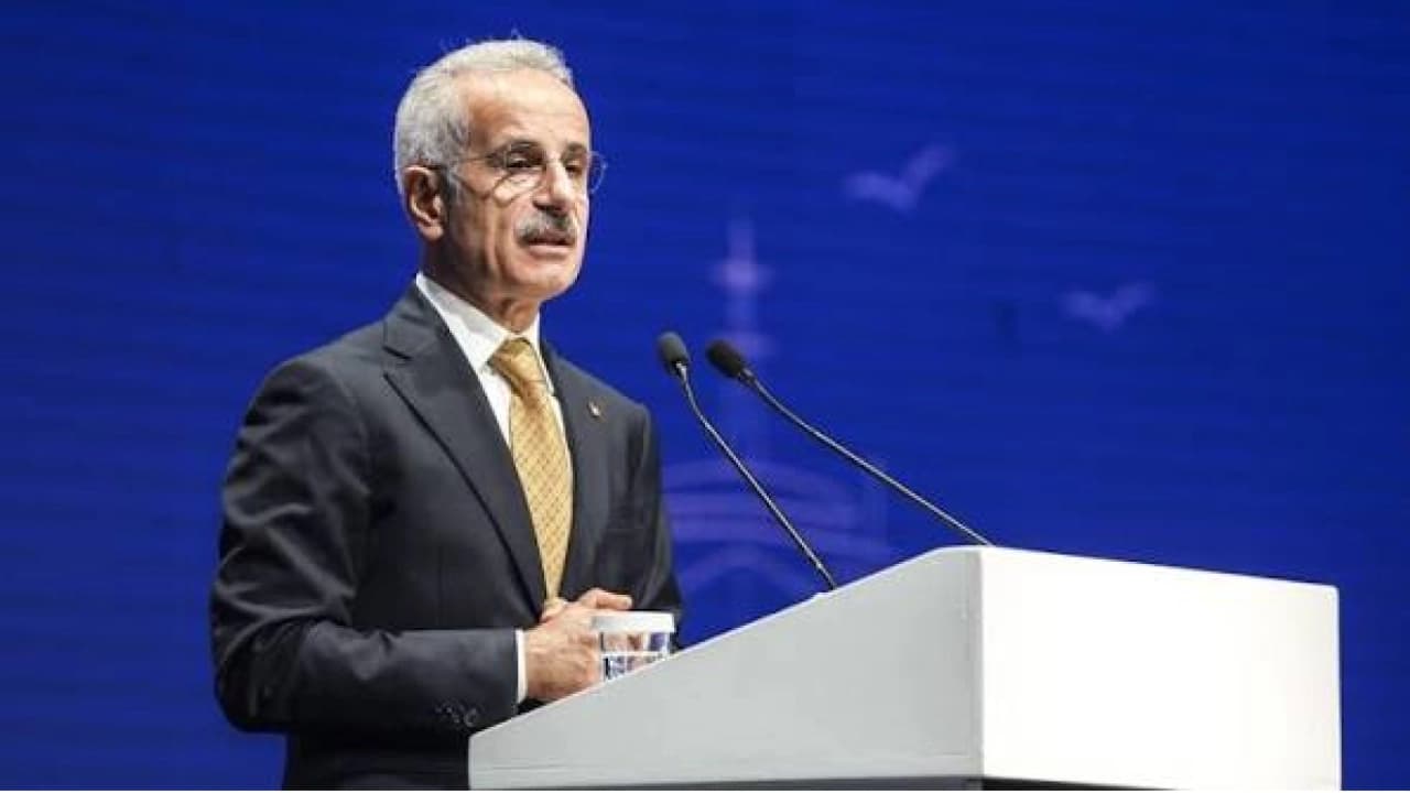 Ulaştırma ve Altyapı Bakanı Uraloğlu'ndan Nevşehir Açıklamaları: Ucu Kime Dokunuyorsa Gereği Yapılacak
