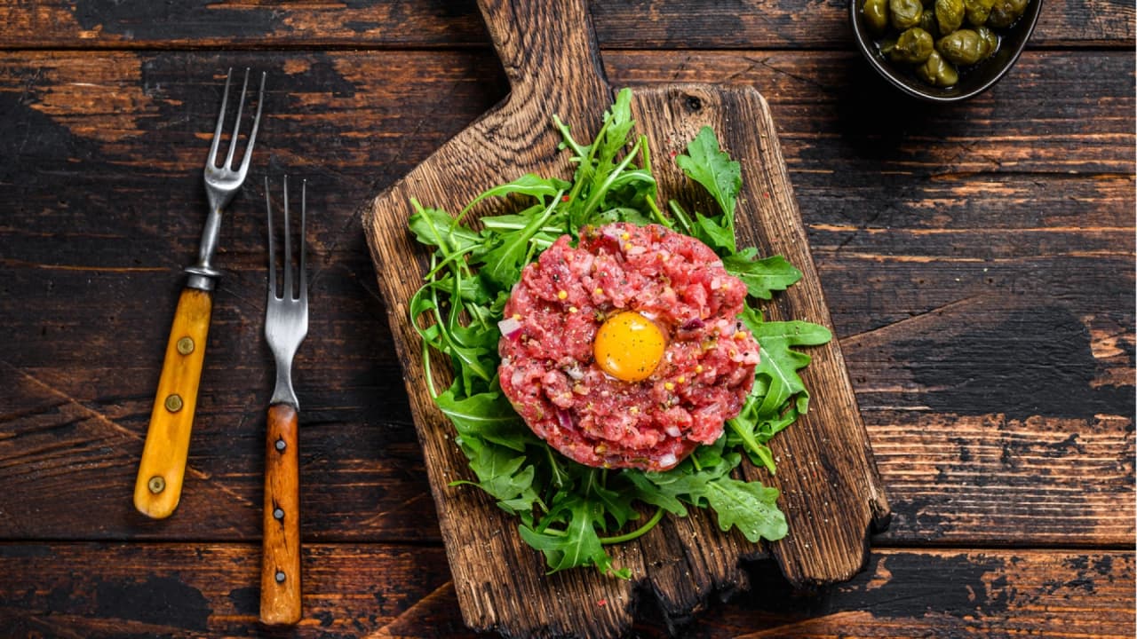 Ateşsiz Mutfak Kültürü: Çiğ Köfteden Steak Tartare'a Dünyanın Çiğ Lezzetleri