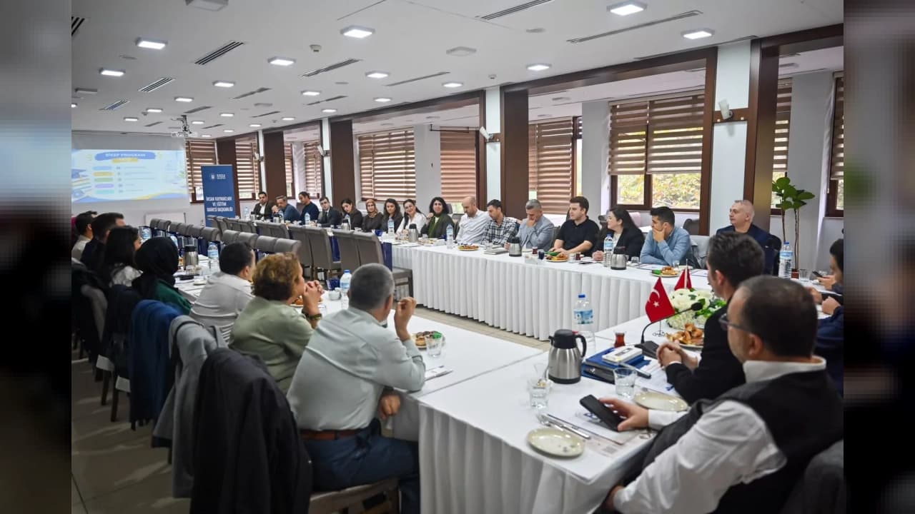 BİKEP İstişare Toplantısı Gerçekleşti: 17 İlçe Belediyesi Doburca'da Buluştu