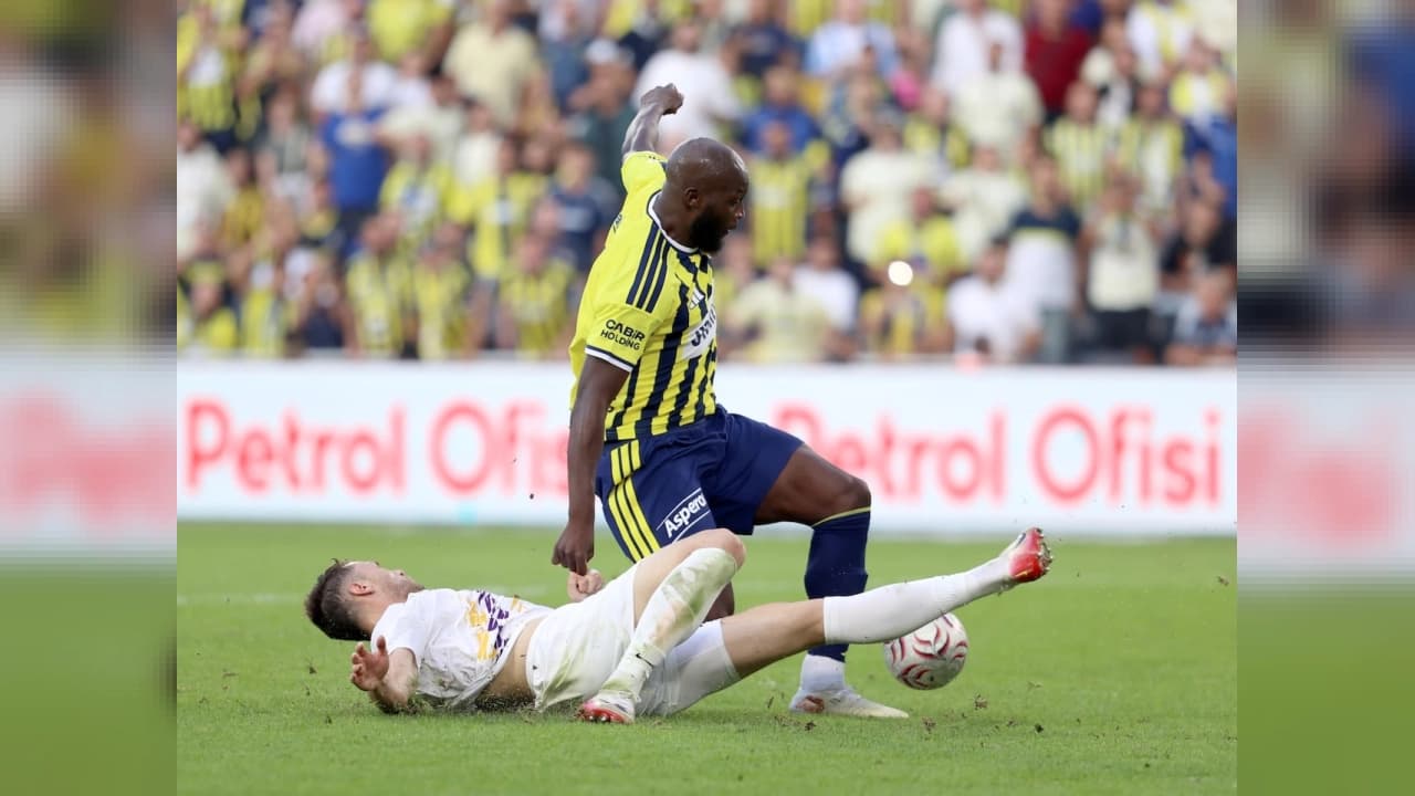 Fenerbahçe'de Muriqi Sakatlandı, Rizespor Maçında Sahne Romelu Lukaku'nun
