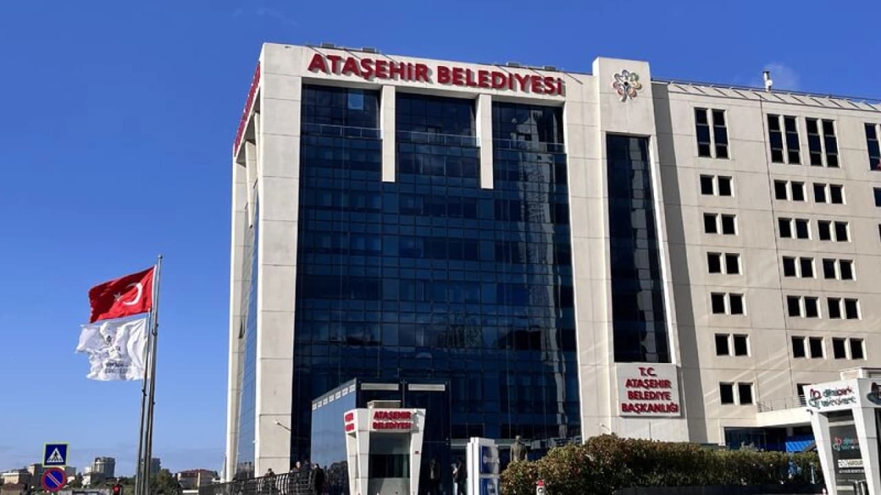 Ataşehir Belediyesi'ne Rüşvet Operasyonu: 13 Şüpheli Adliyeye Sevk Edildi