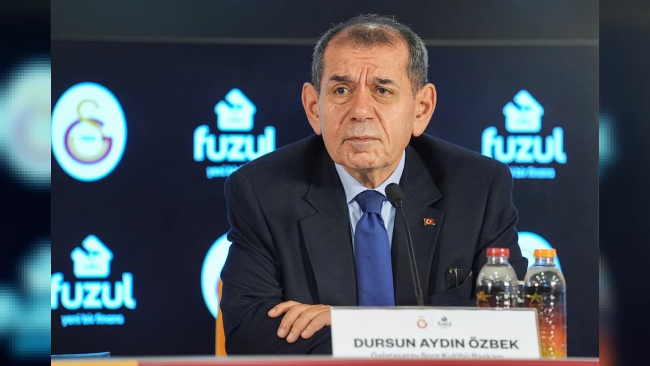 Galatasaray'da Kontrat Görüşmeleri Şampiyonluk Sonrasına Bırakıldı