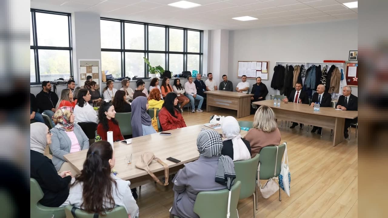 Gebze Belediye Başkanı Büyükgöz’den Okul Ziyaretleri