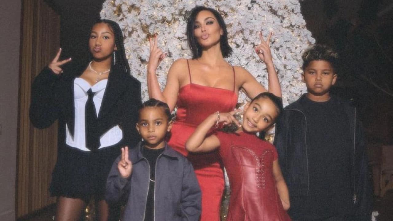 Kim Kardashian Dört Çocuğu İçin Çalıştırdığı Bakıcı Sayısını Açıkladı