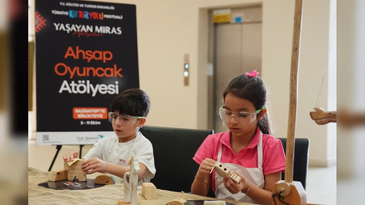 Kültür Yolu Festivali GastroAntep İkinci Gününde Murat Boz Konseri ve Zeugma Etkinlikleriyle Devam Etti
