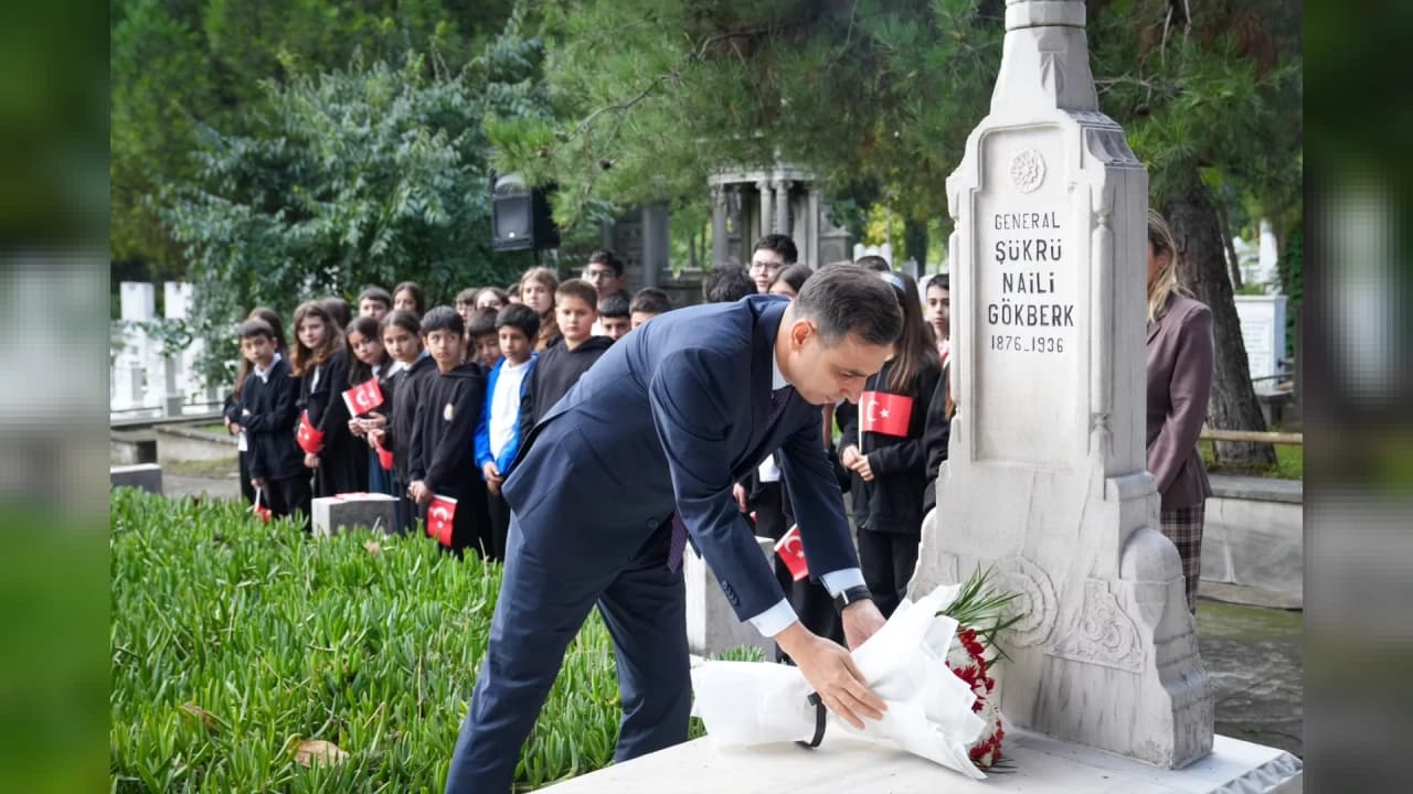 Şükrü Naili Gökberk Paşa Edirnekapı Şehitliği'nde Anıldı