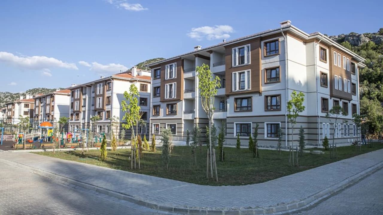 TOKİ İstanbul kiralık konut kurası ekim ayında çekilecek