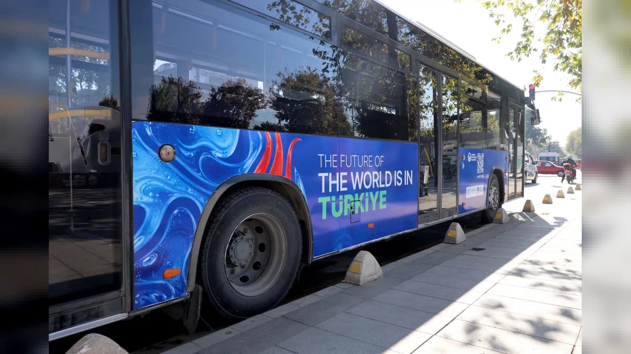 Sakarya'da Otobüslere COP31 İklim Zirvesi Mesajı Taşındı