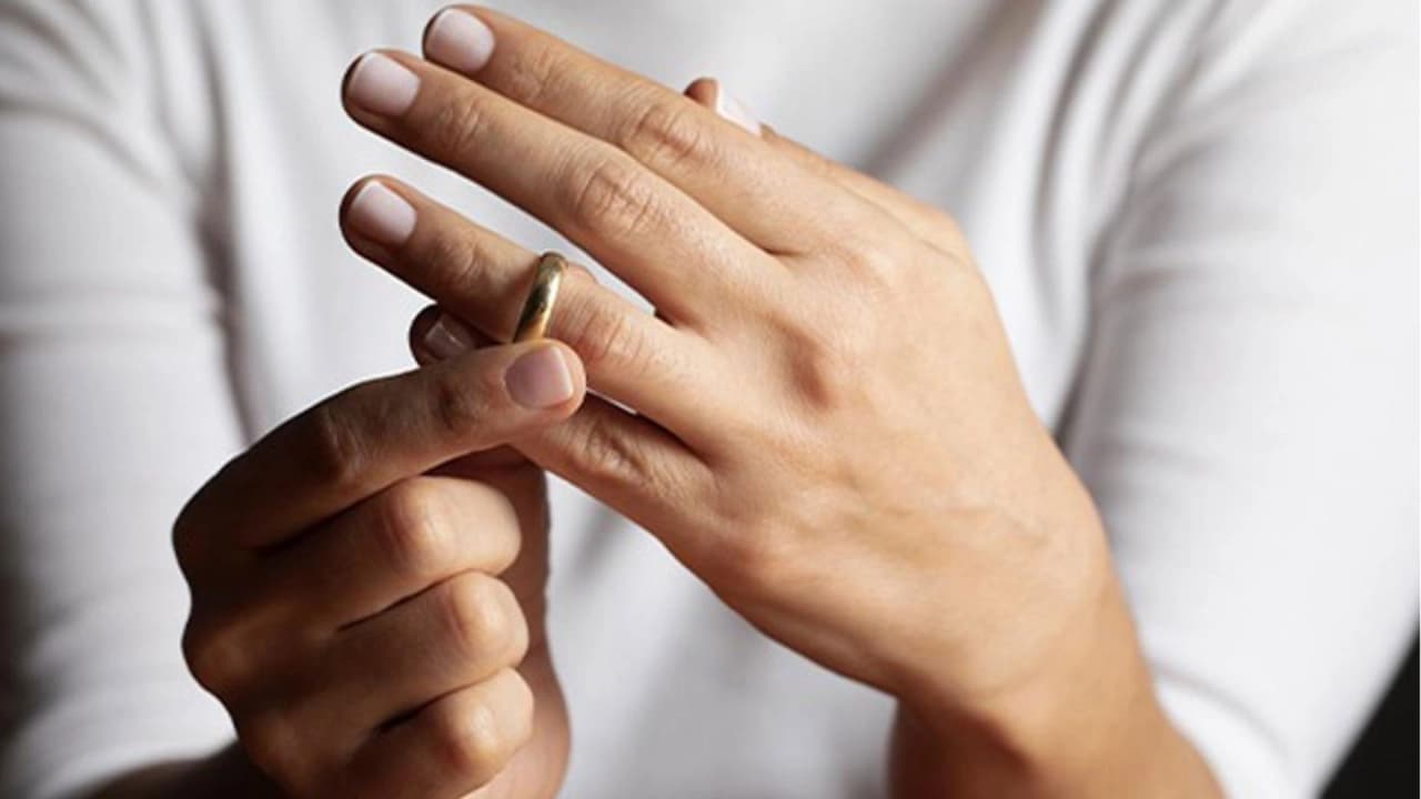 Yargıtay'dan nişan bozma kararı: Düğün günü vazgeçmek manevi tazminat sebebi