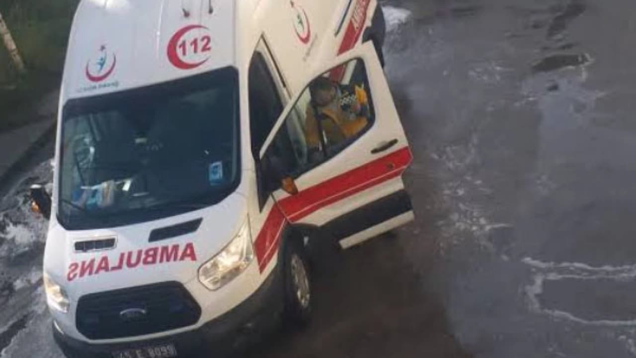 Salihli'de kocasını silahla vuran kadın gözaltına alındı