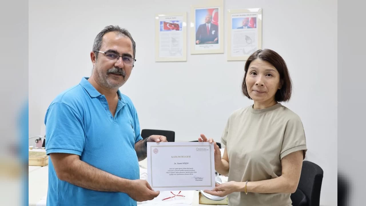 Japon katılımcı Bursa'da 184 saatlik Türk İşi nakış eğitimi aldı