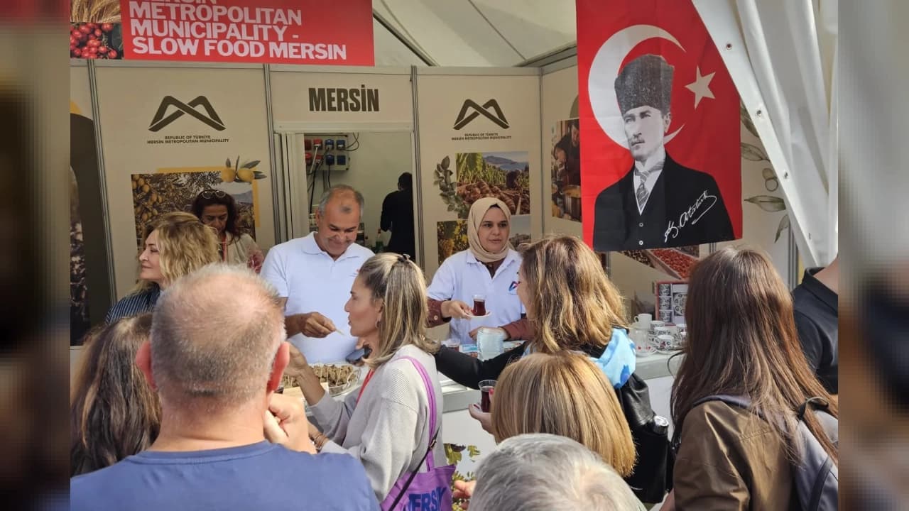 Mersin’in yöresel ürünleri Torino'daki gastronomi etkinliğinde tanıtıldı