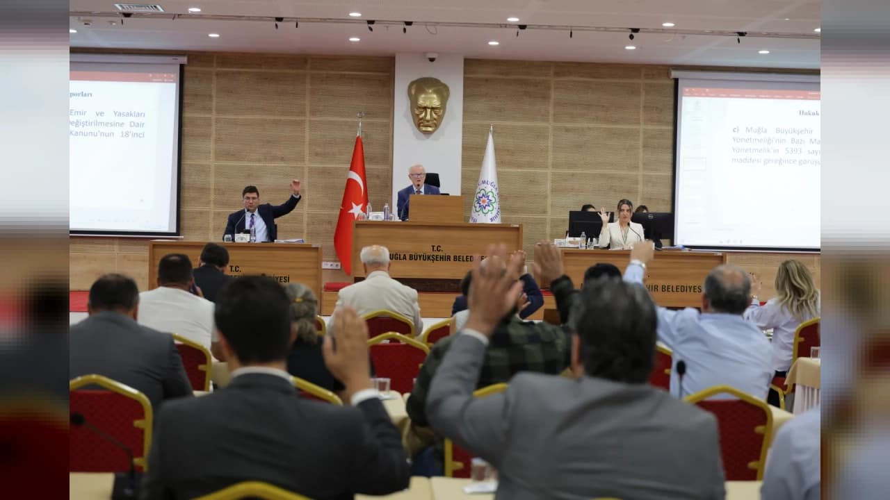 Muğla'da Anne Kart Kullanıcılarına Aylık 60 Ücretsiz Biniş Hakkı