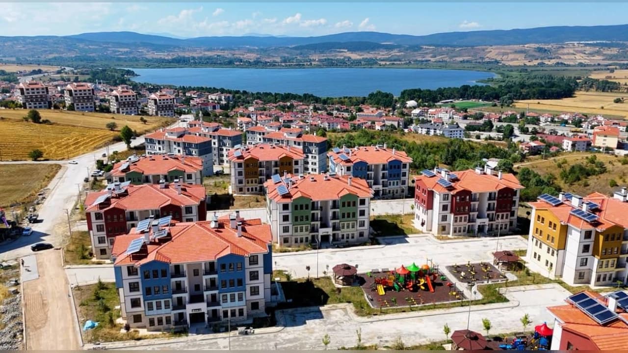 TOKİ 58 şehirde 83 bin 504 sosyal konut inşa etti