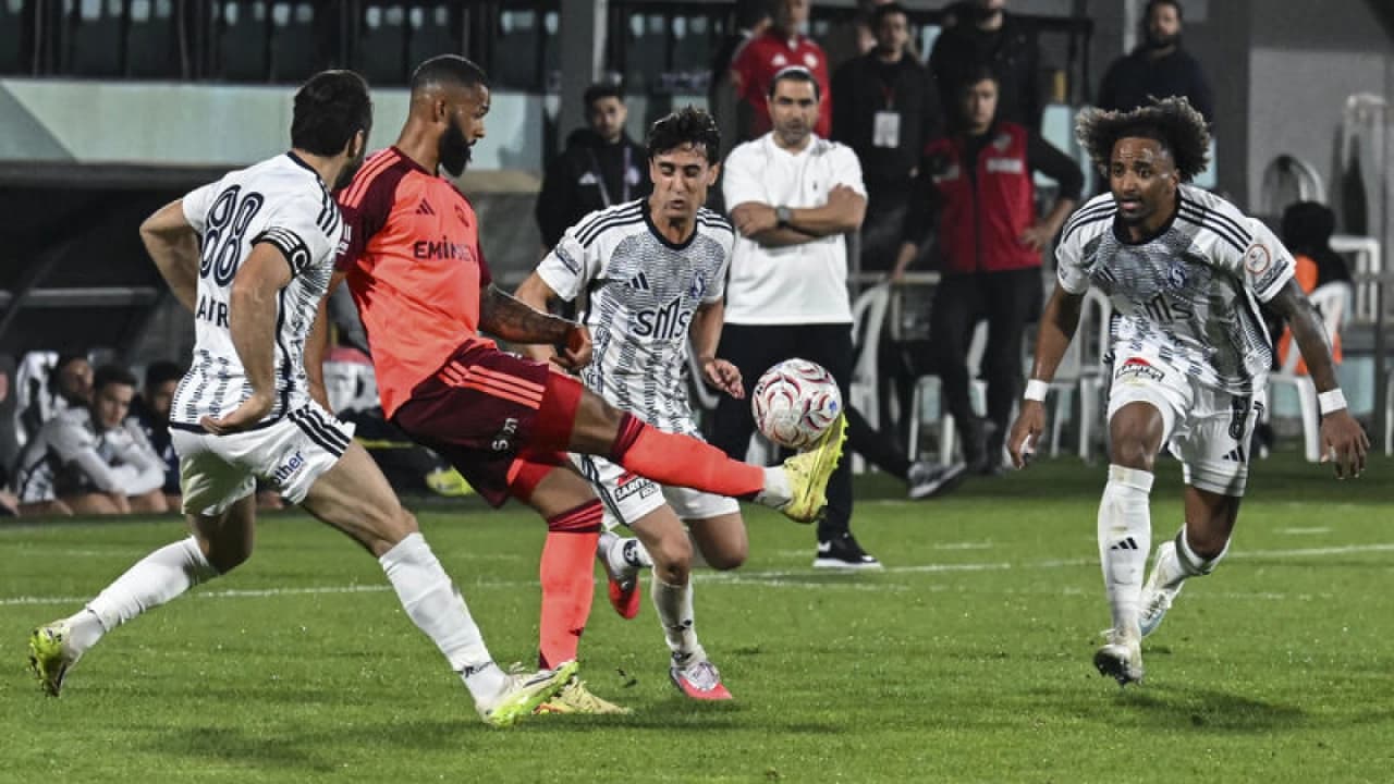 Ümraniyespor sahasında Sarıyer ile 1-1 berabere kaldı