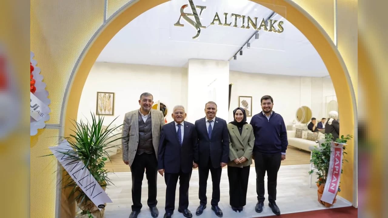 Kayseri'de 5. ANAMOB Anadolu Mobilya Fuarı kapılarını açtı